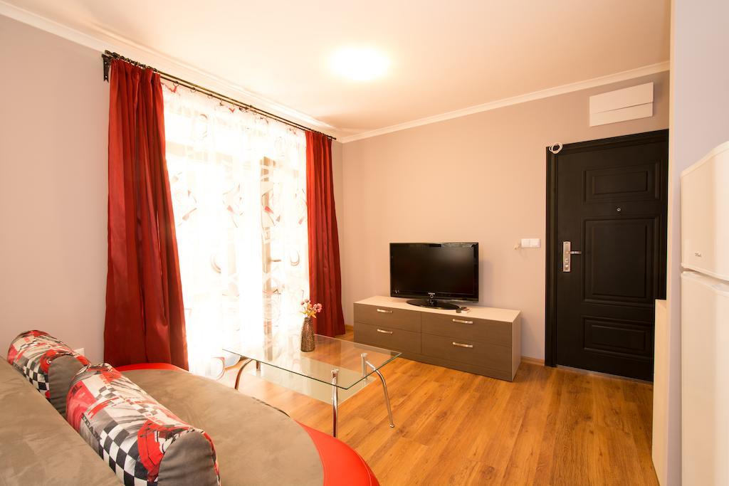 Holiday Village Lozenets Rom bilde